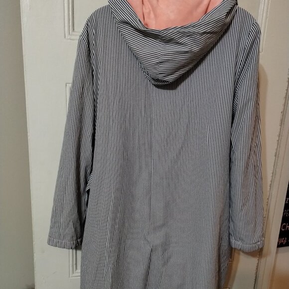 Miiyu robe SZ medium - Picture 3 of 6